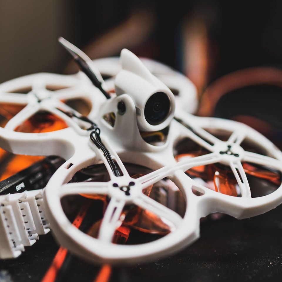 Emax Tinyhawk II 2 RTF FPV Rac - Rc Helicopter Case reseña y precio